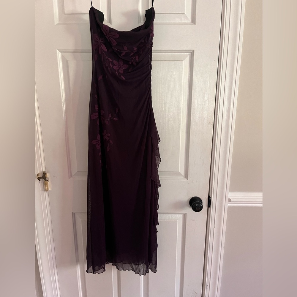 DEEP DARK PURPLE I.N. SAN FRANCISCO STRAPLESS DRESS